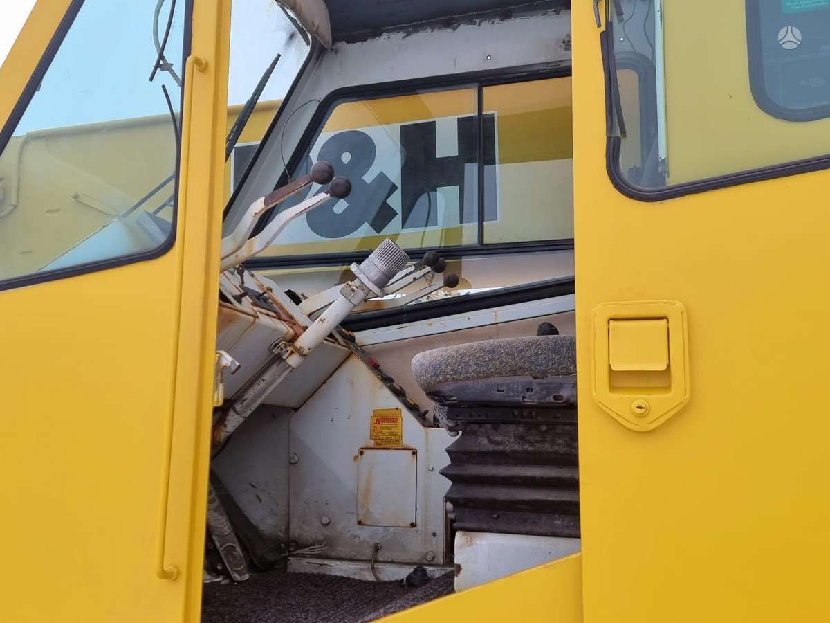 P & H Omega 520 4x4, crane