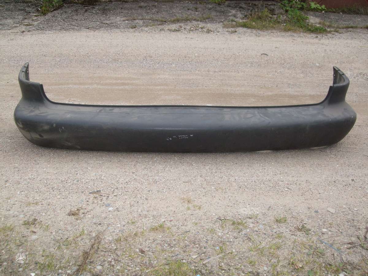 Chrysler Grand Voyager bumpers, lights