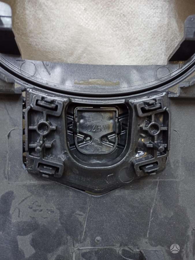 Lexus RX klasė body parts