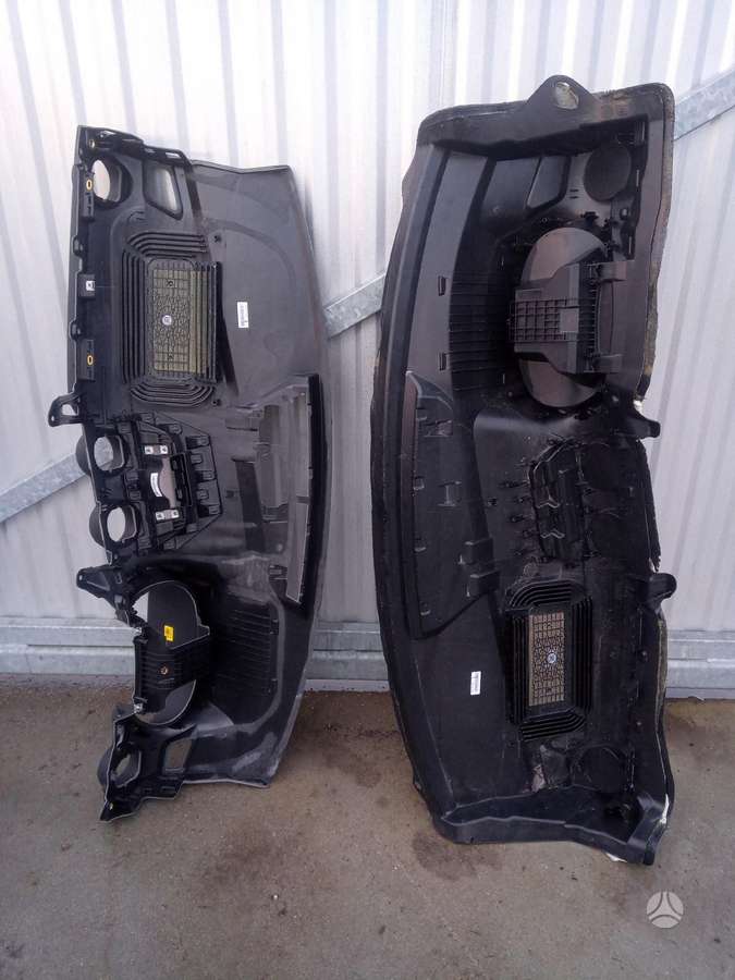 Audi Q2 body parts