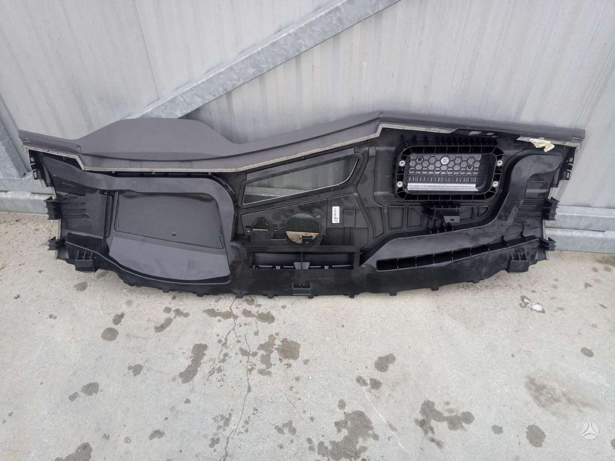 Volkswagen Touareg bumpers