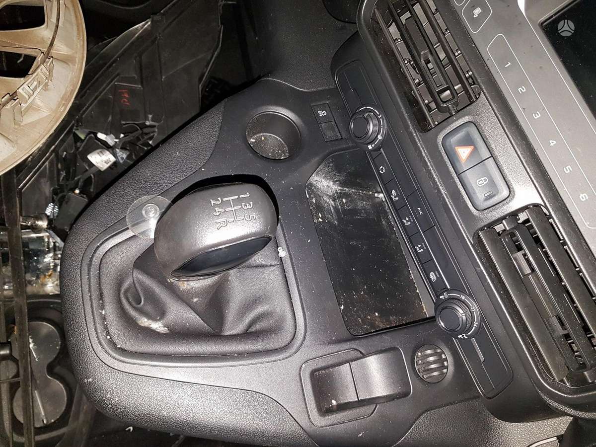 Opel Combo Dalimis variklio tipas d15dt dv5rd deze m0c