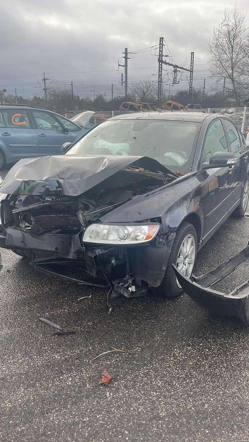 Volvo S40 37069885048