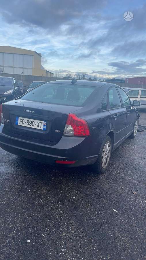 Volvo S40 37069885048
