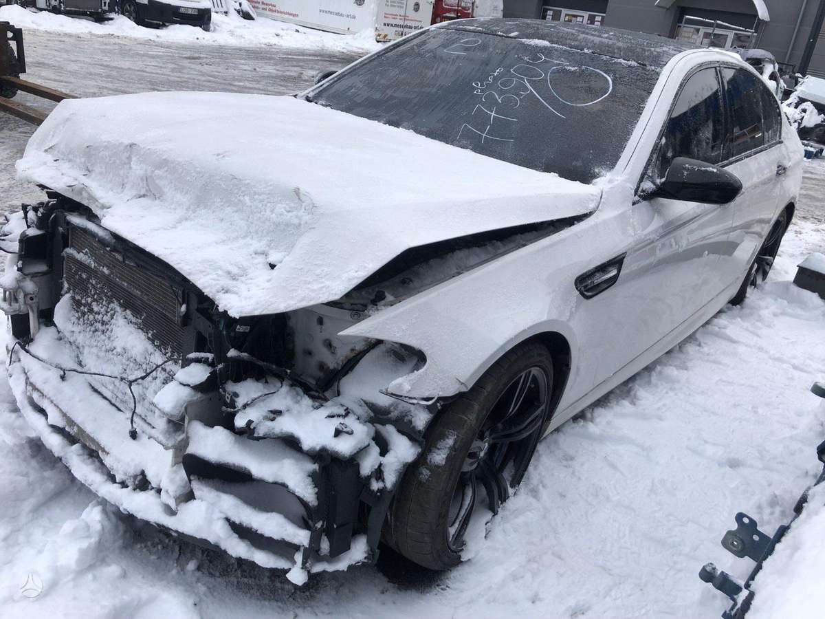BMW M5