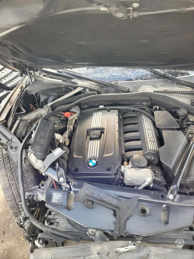 BMW 5 serija