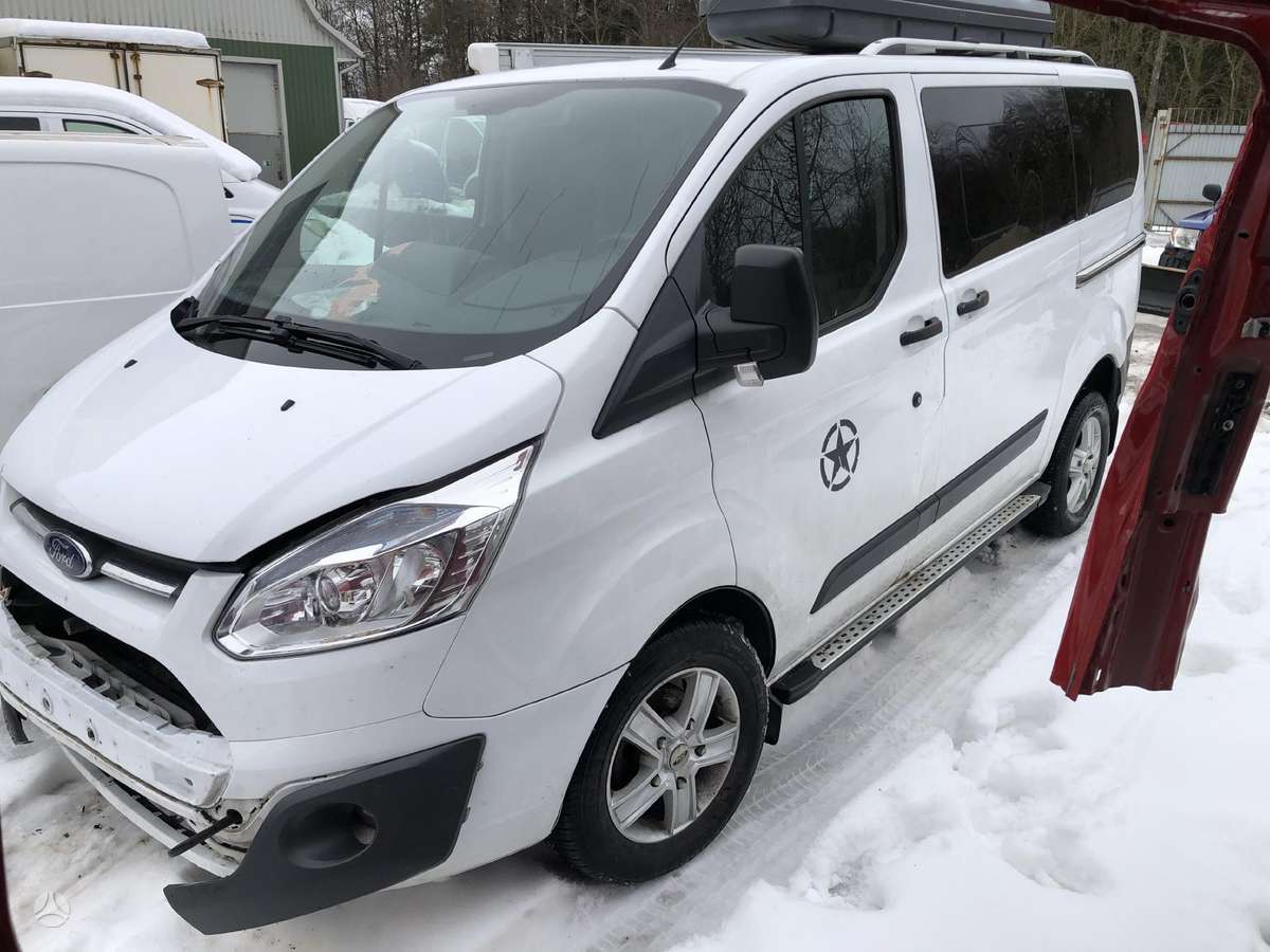 Ford Transit Custom, passenger vans
