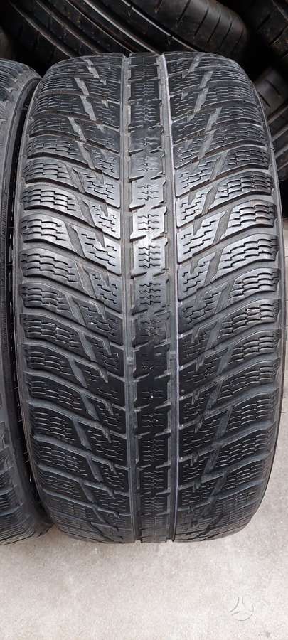 Nokian, winter 275/40 R21