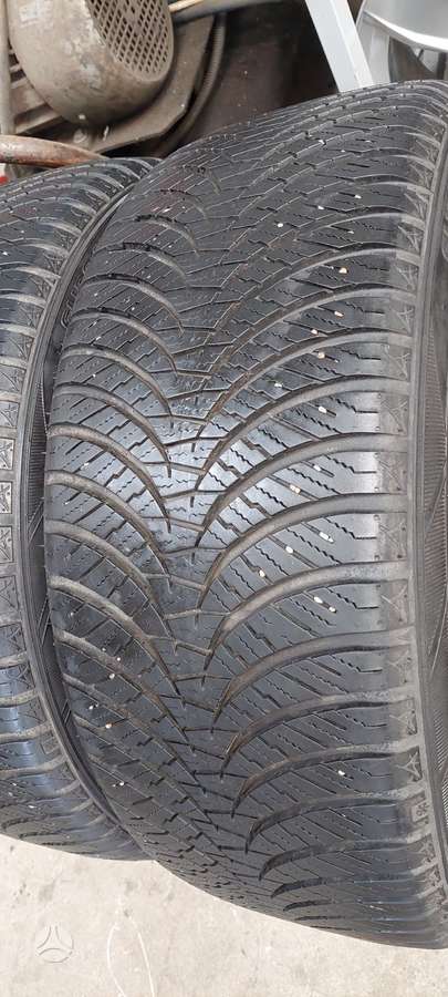 Falken, всесезонные 235/45 R18