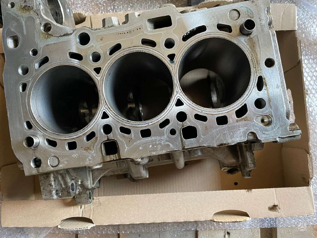 Mini Cooper, 8592649 b37c15a, engine block