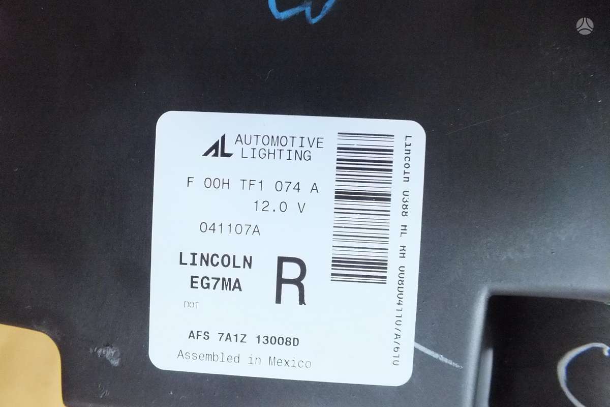 Lincoln MKX gaismas