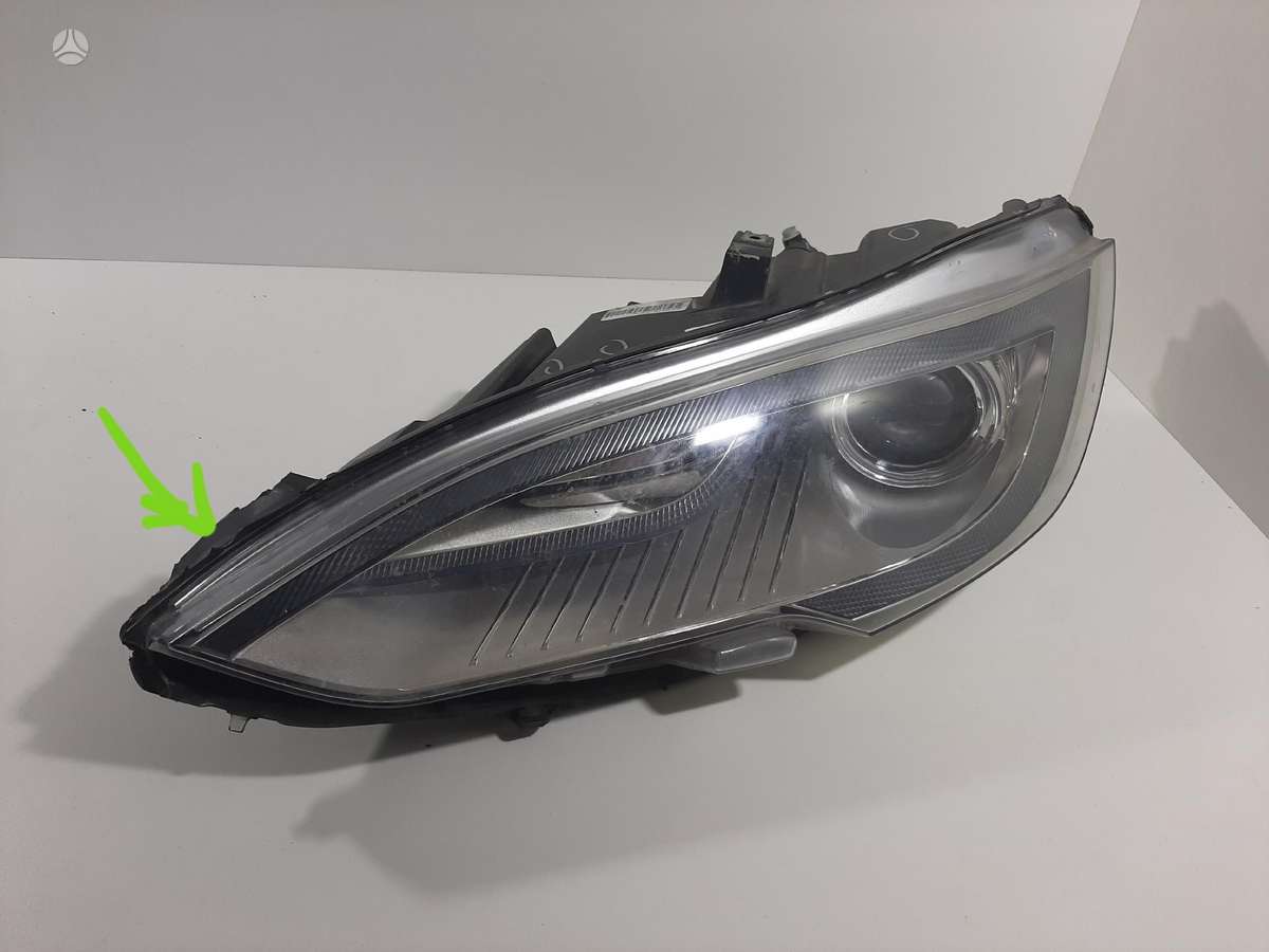 Tesla Model S, 9818725180, žibintai