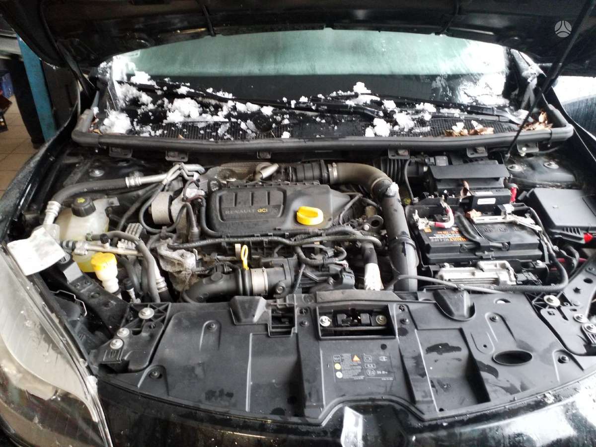 Renault Megane по частям
