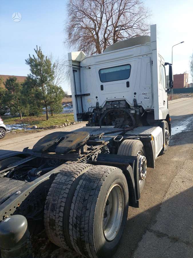 Mercedes-Benz MP 4, тягачи