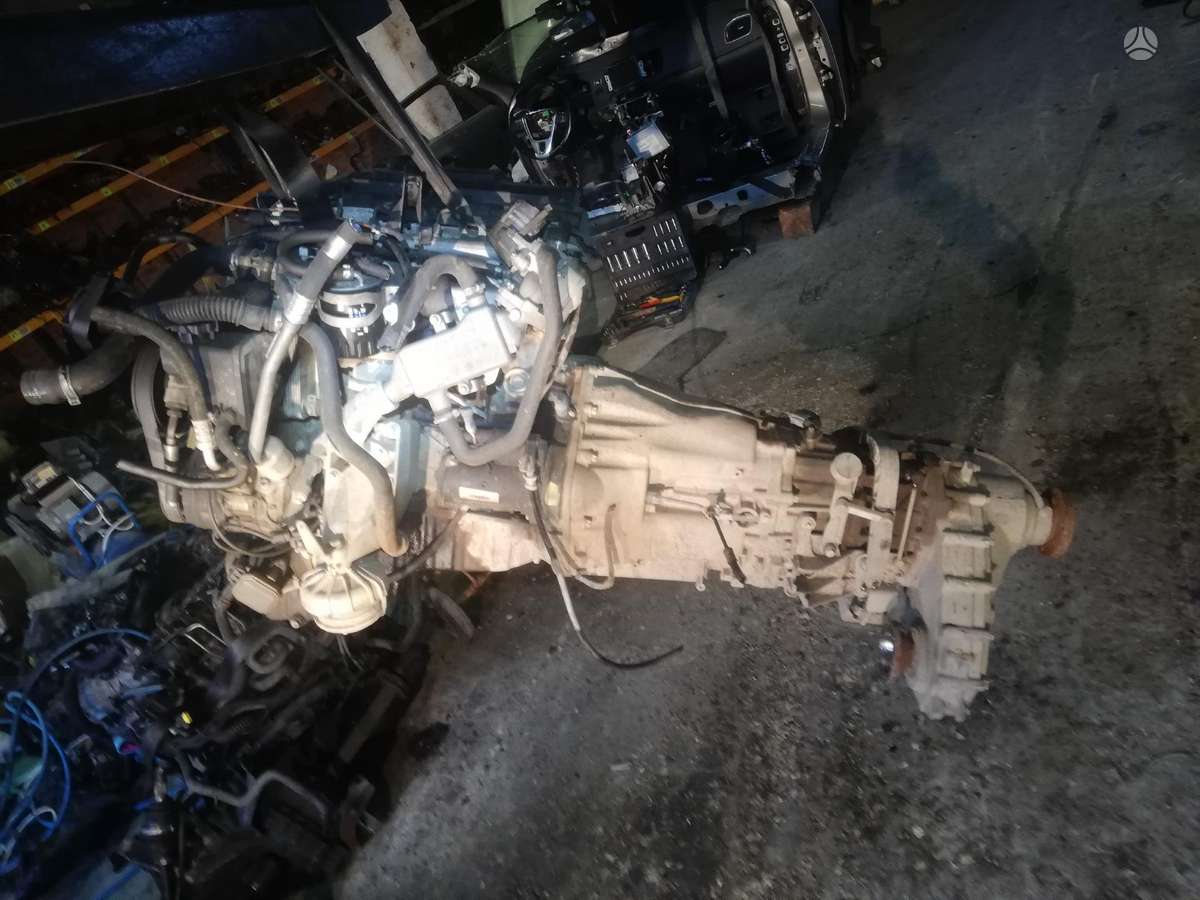 Mercedes-Benz Vito, preču