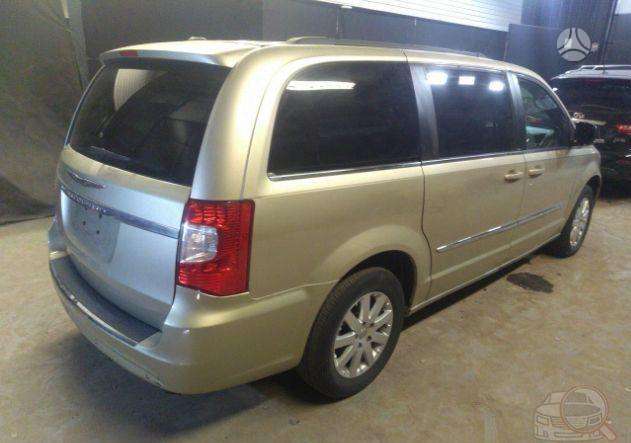 Chrysler Town & Country for parts