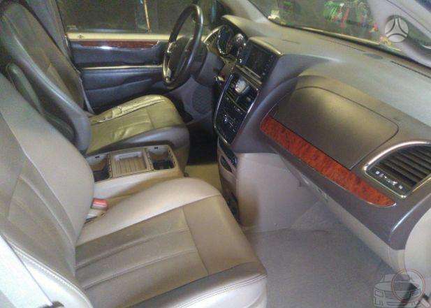 Chrysler Town & Country по частям