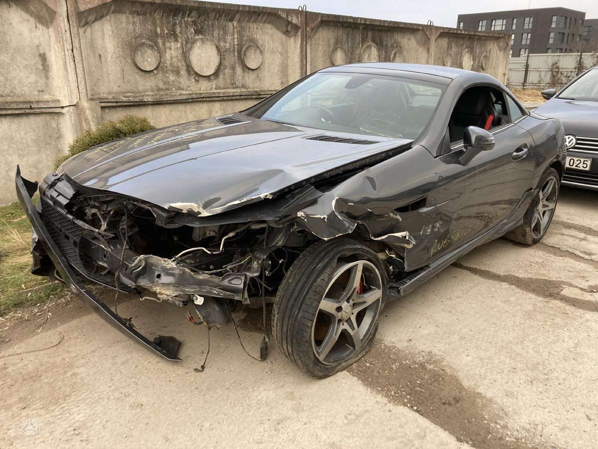 Mercedes-Benz SLK klasė dalimis