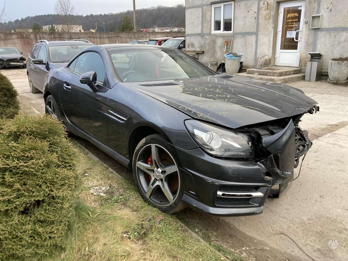 Mercedes-Benz SLK klasė dalimis