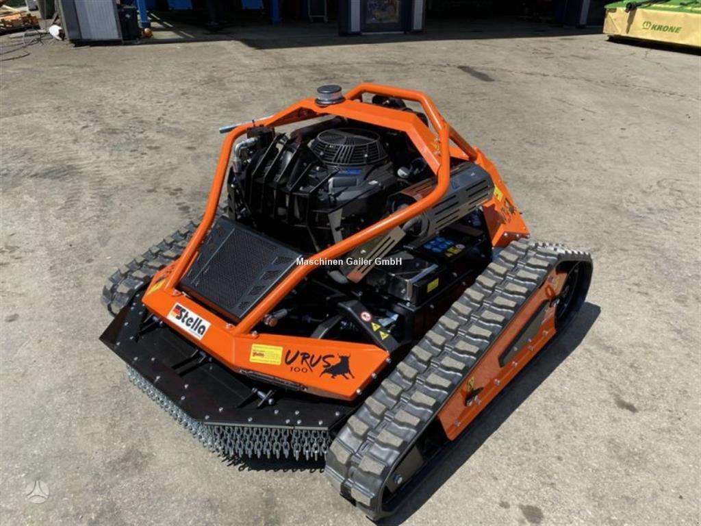 -Kita- URS 100, self-propelled mower conditioners