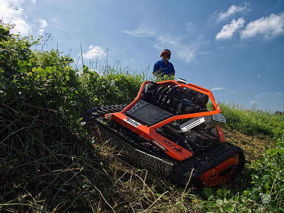 -Kita- URS 100, self-propelled mower conditioners