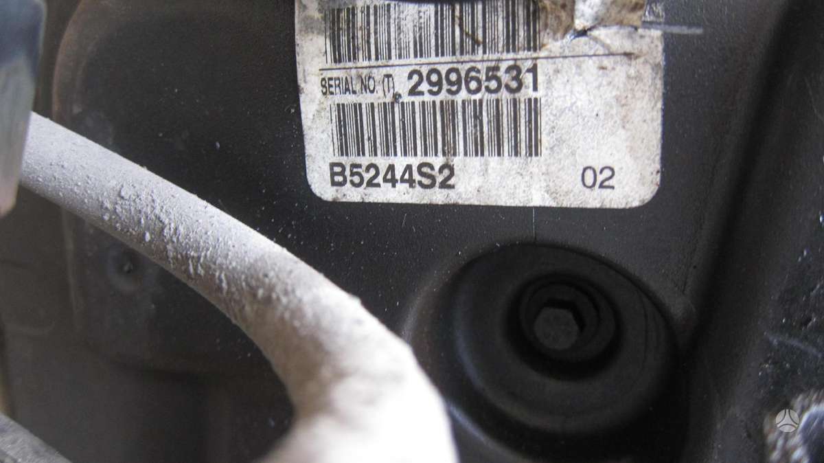 Volvo V70 Variklio kodas b5244s2