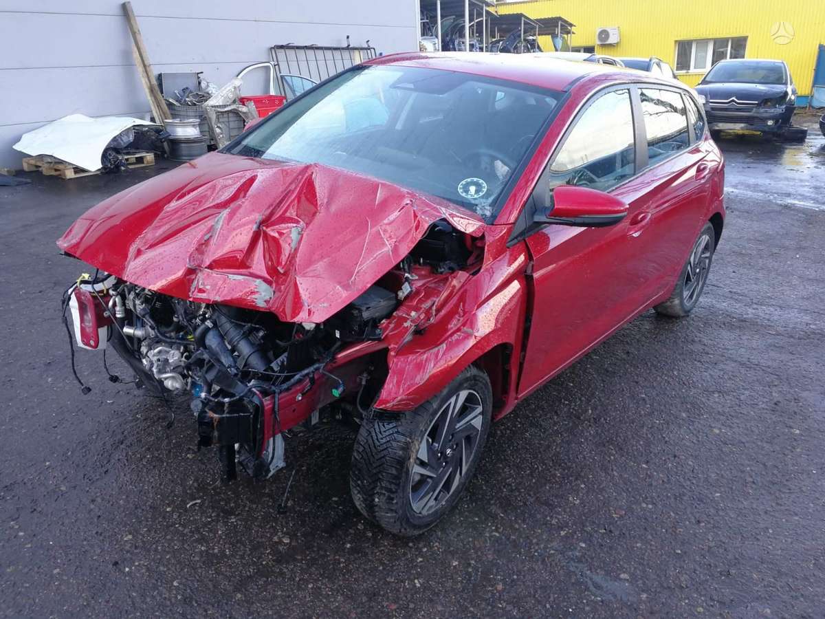 Hyundai i20 for parts