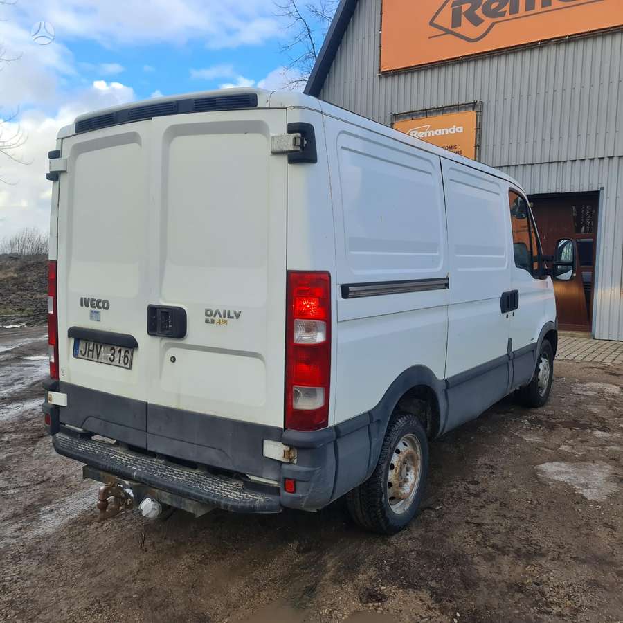 Iveco DAILY, preču