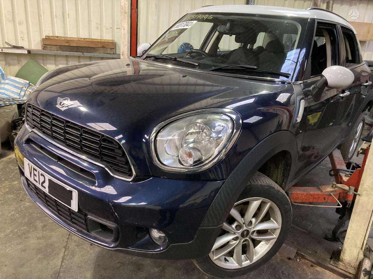Mini Countryman по частям