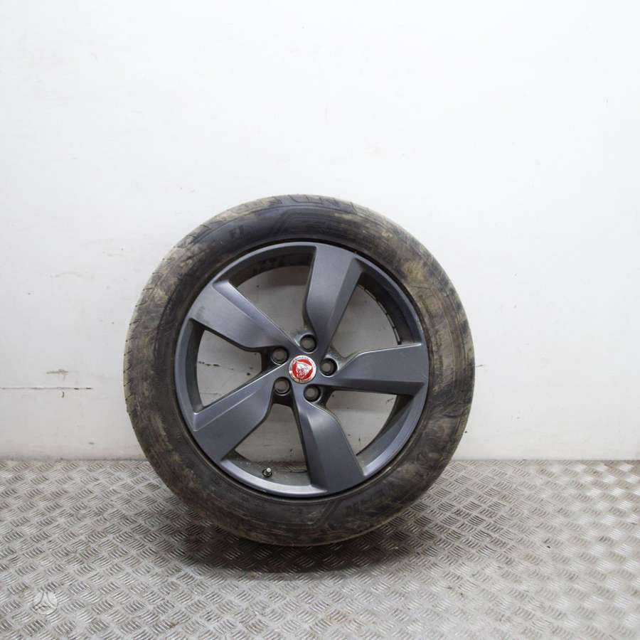 Jaguar E-PACE, lengvojo lydinio, R19
