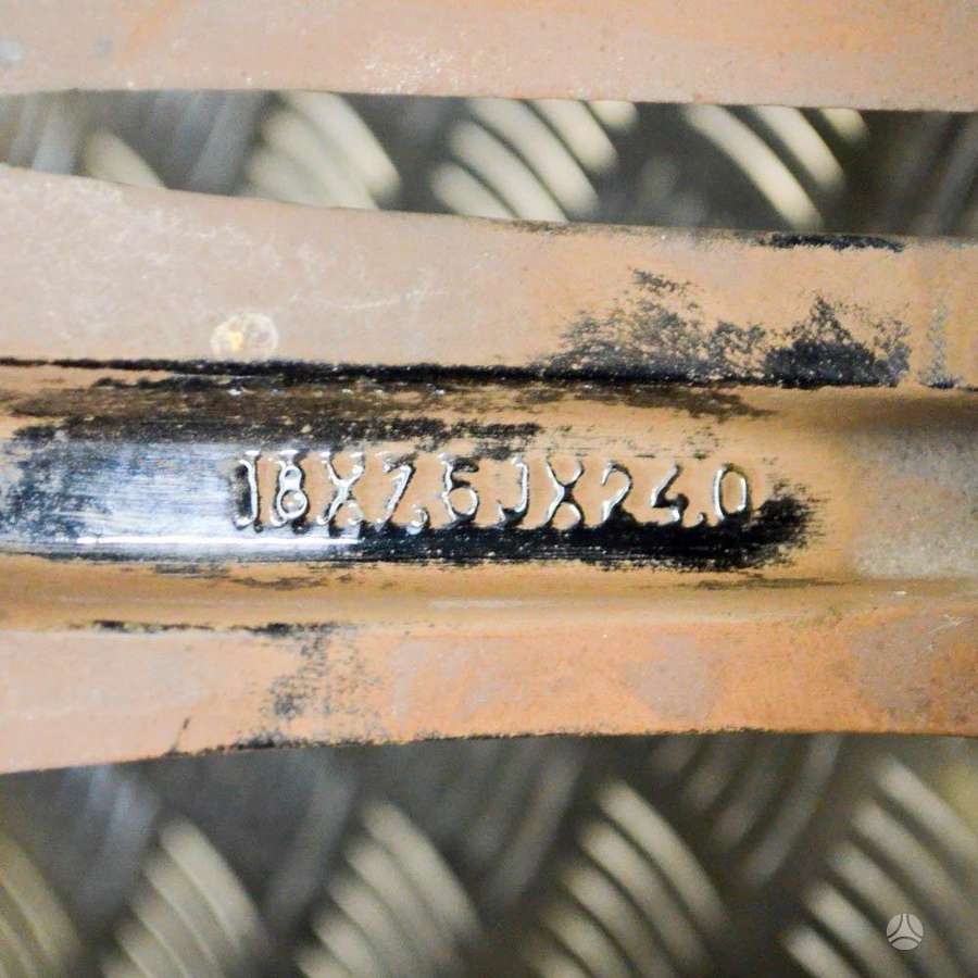 Chrysler 300, lengvojo lydinio, R18
