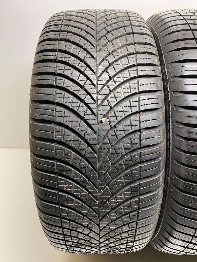 Goodyear Vector4Season Gen3 2024m, всесезонные 225/45 R17