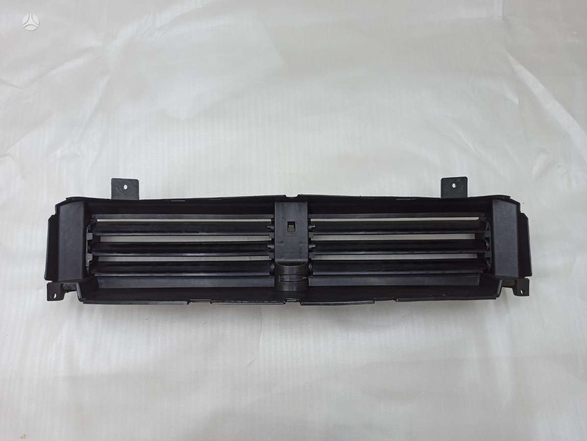 Jeep Cherokee kėbulo dalys