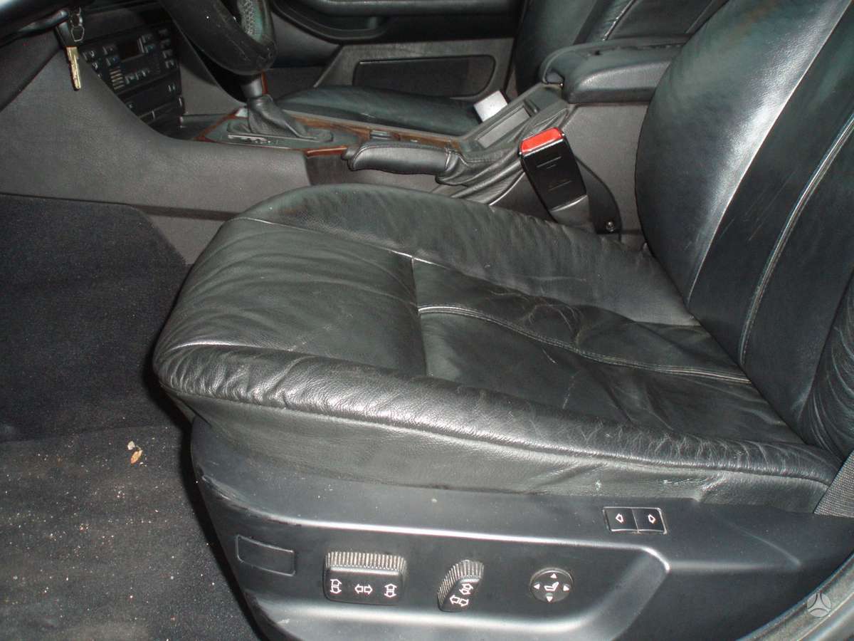 BMW 525 rezerves daļās. Dalimis