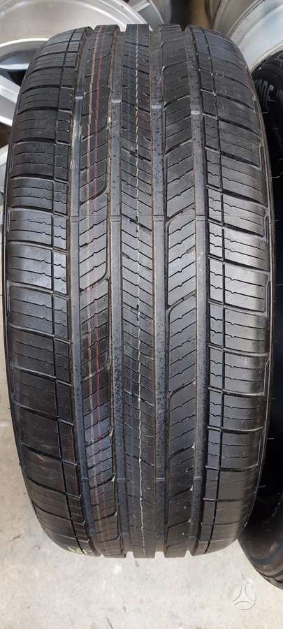 Bridgestone, всесезонные 235/50 R20
