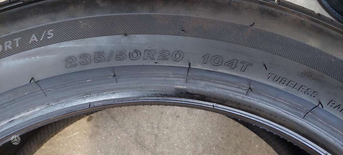 Bridgestone, всесезонные 235/50 R20