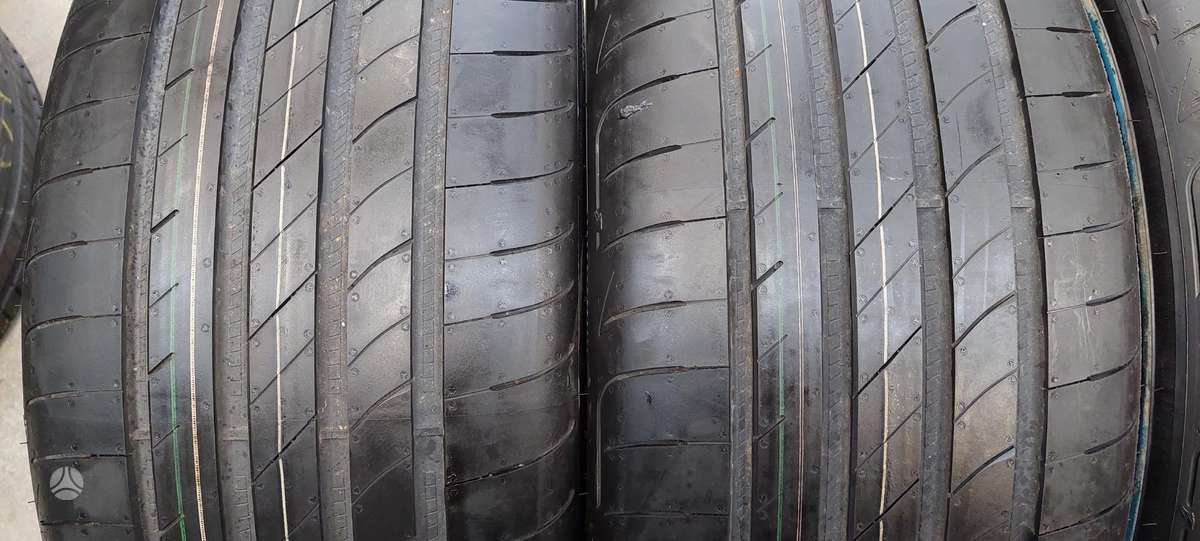Goodyear, summer 255/40 R21