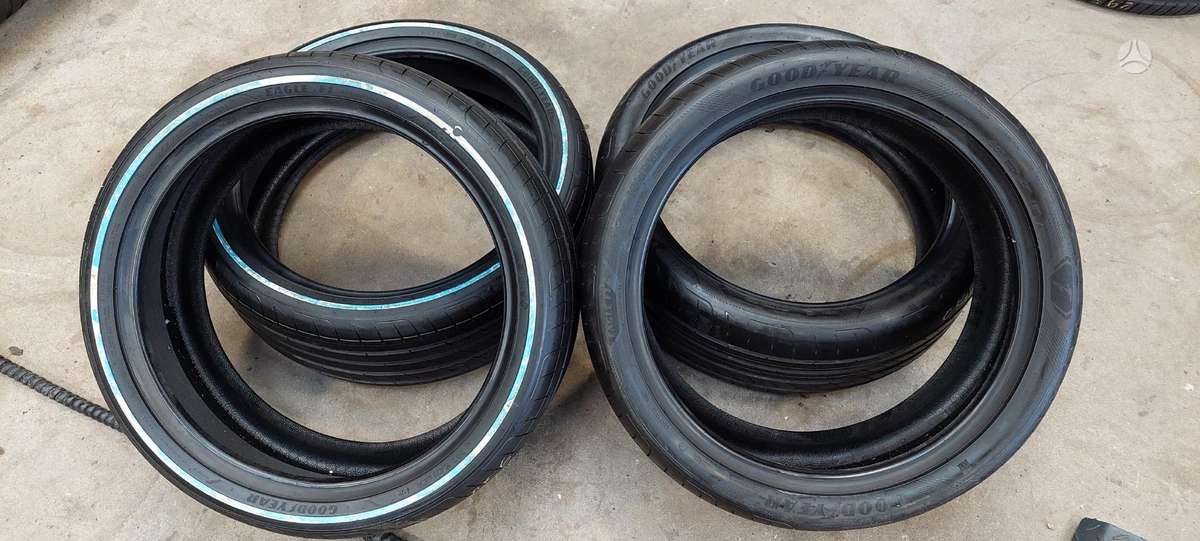 Goodyear, summer 255/40 R21