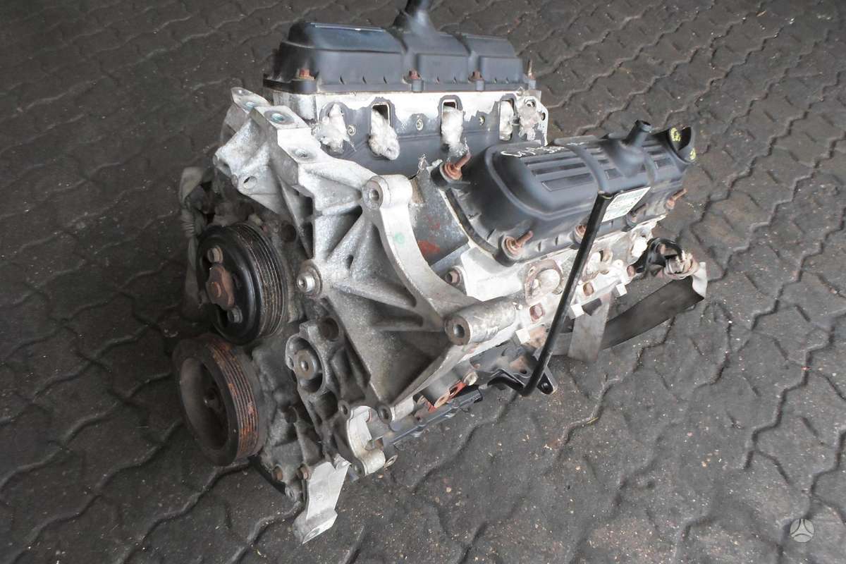Chrysler Town & Country Variklis 3 3b