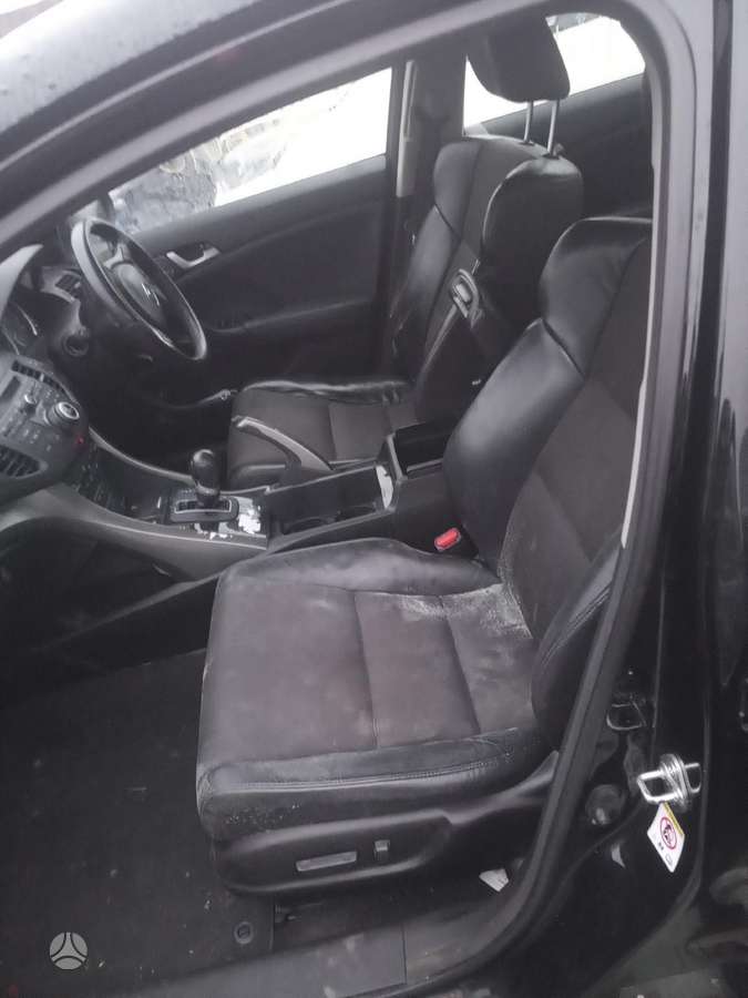 Honda Accord for parts