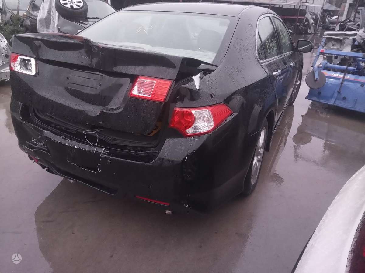 Honda Accord for parts