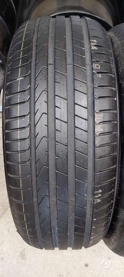 Pirelli, summer 235/45 R21