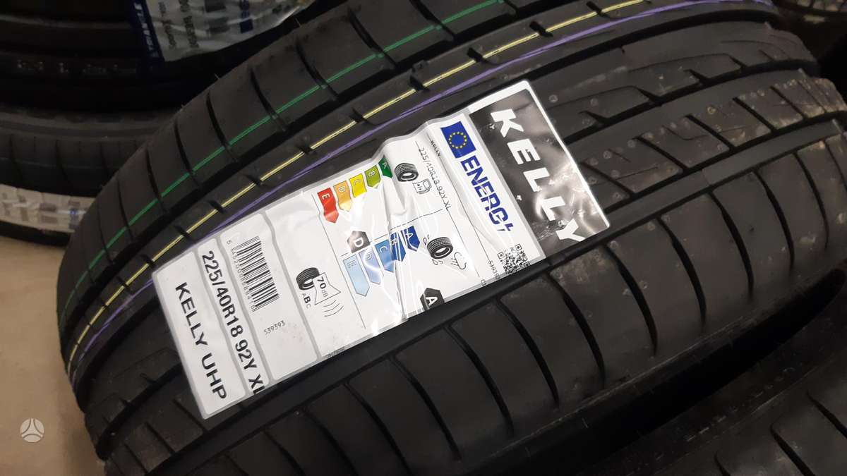 Kelly UHP, summer 225/40 R18