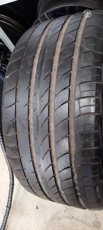 Dunlop, summer 295/35 R21
