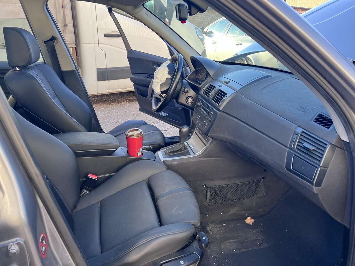 BMW X3 rezerves daļās