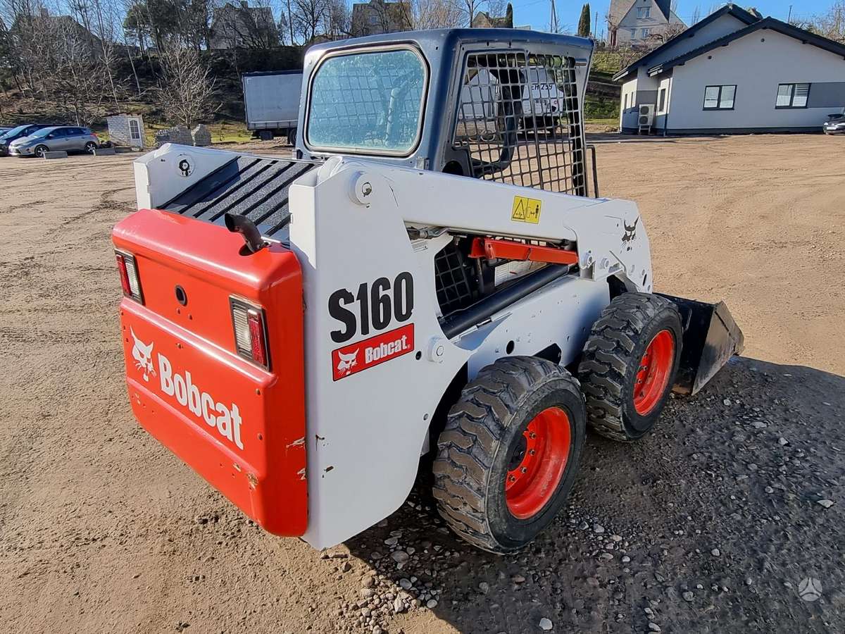 Bobcat S160, mini krautuvai