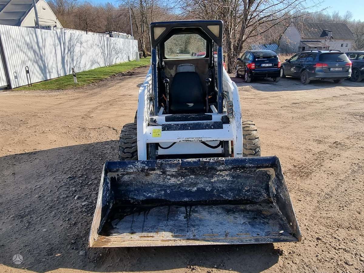 Bobcat S160, mini krautuvai