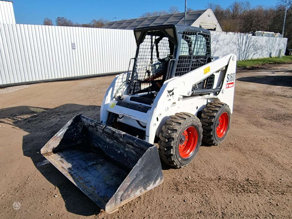 Bobcat S160, mini krautuvai