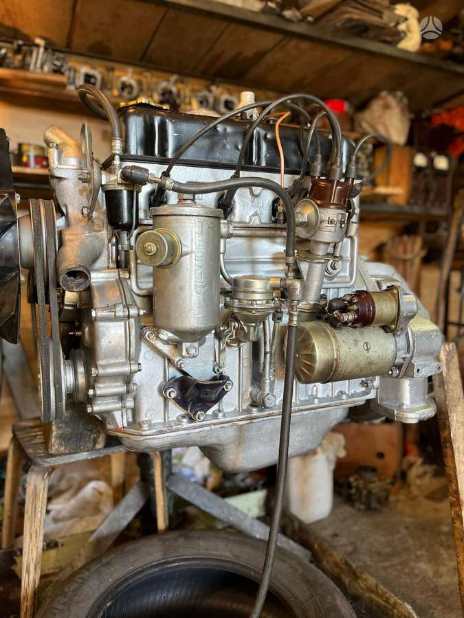 GAZ 21 engine parts