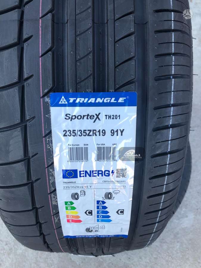 Triangle Sportex TH201, summer 235/35 R19